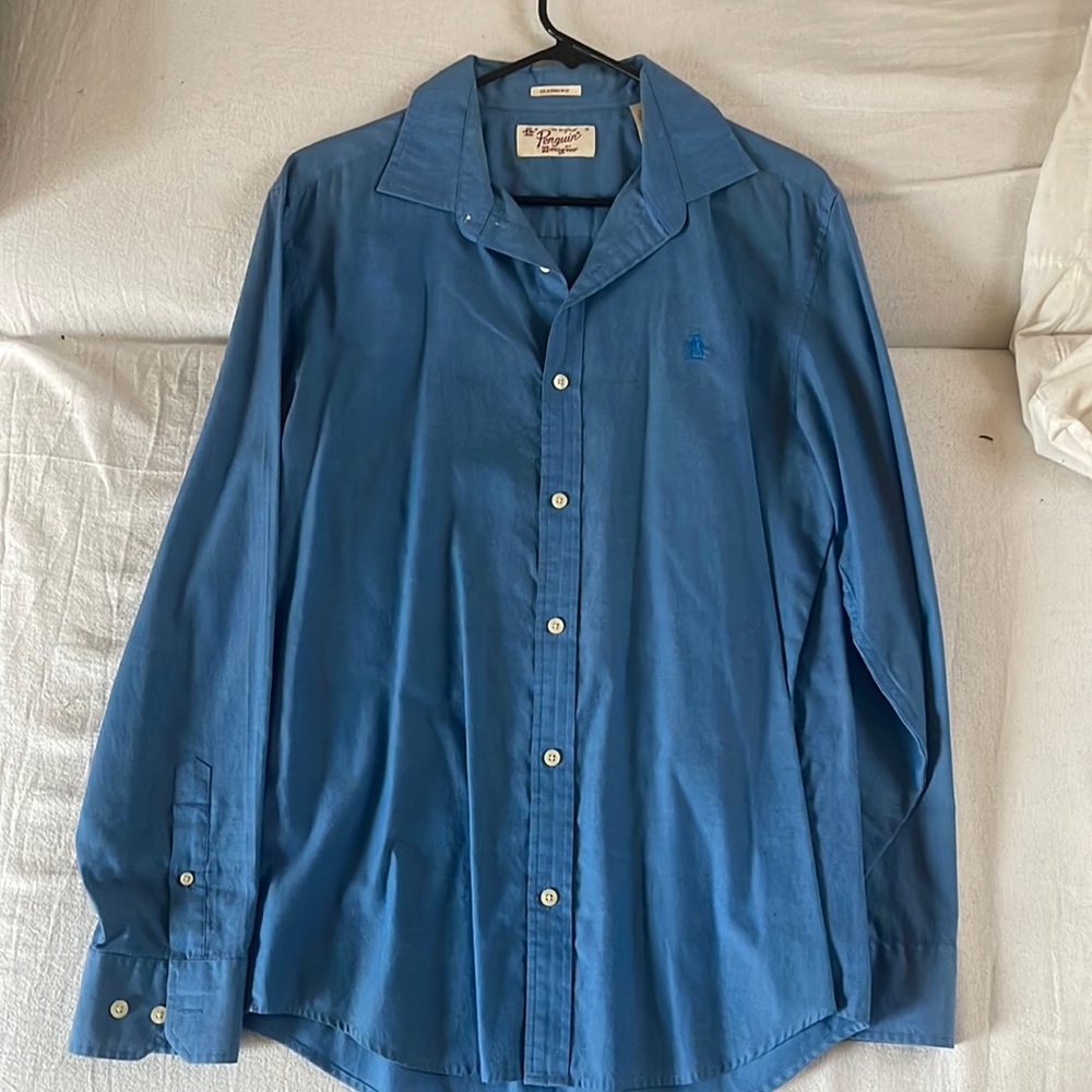 Men’s dress shirt size M